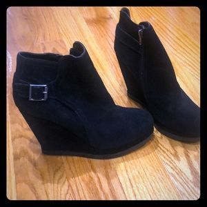 Dolce Vita Chunky Wedge Anke Boots